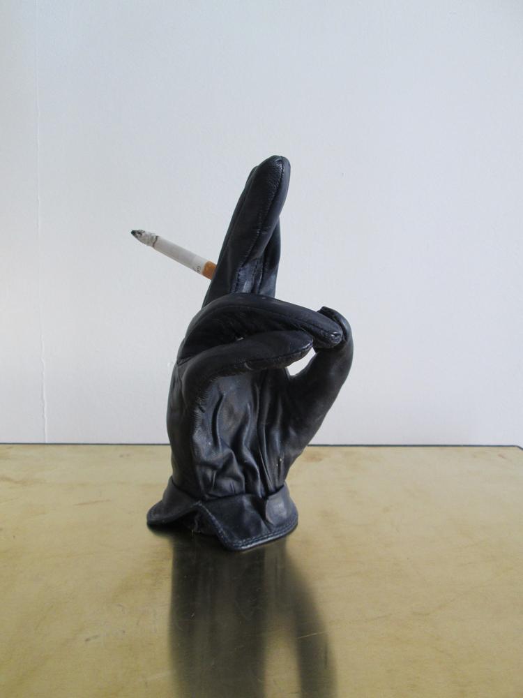 Émilie Pitoiset, Strike a pose (2014), courtesy of the Artist and KLEMM'S, Berlin