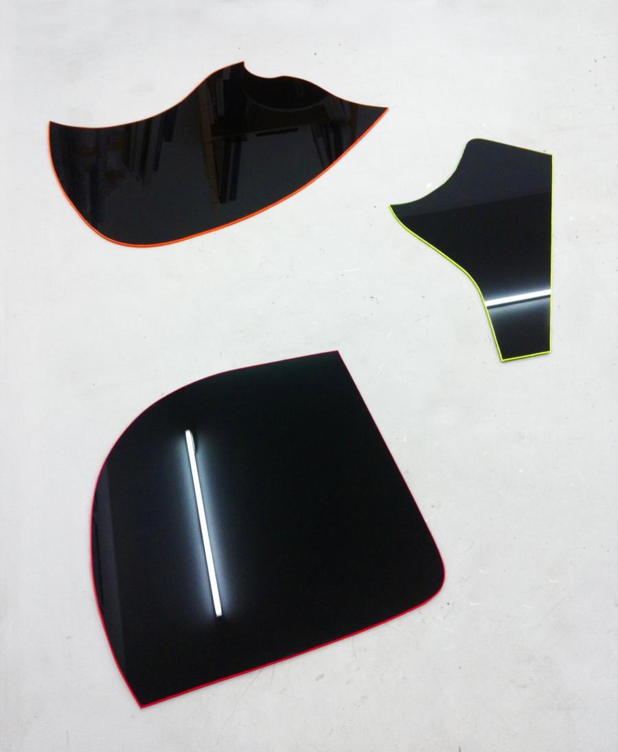 Kirstin Rogge, 3D, Glaspuzzle, 116 x 80 cm, 77 x 77 cm, 96 x 52 cm, 2014