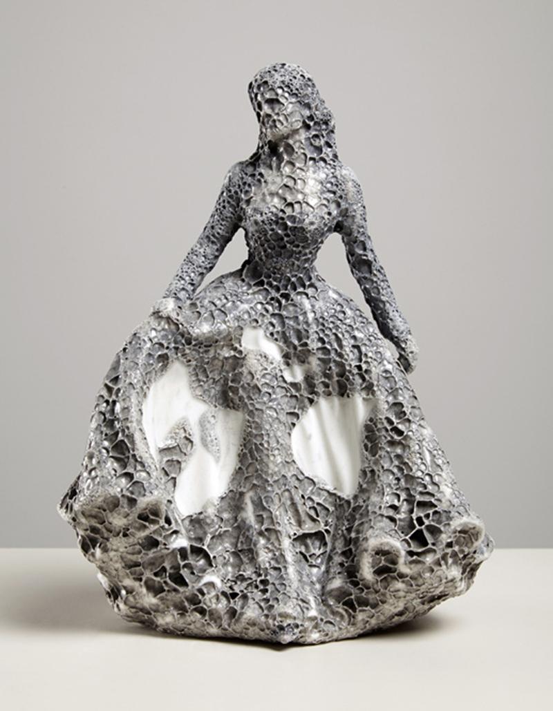 Jessica Harrison, Royal Doulton Figurine Happy Anniversary HN4606-MIB, 2016, Found ceramic and glaze, 22.5x17x12cm.