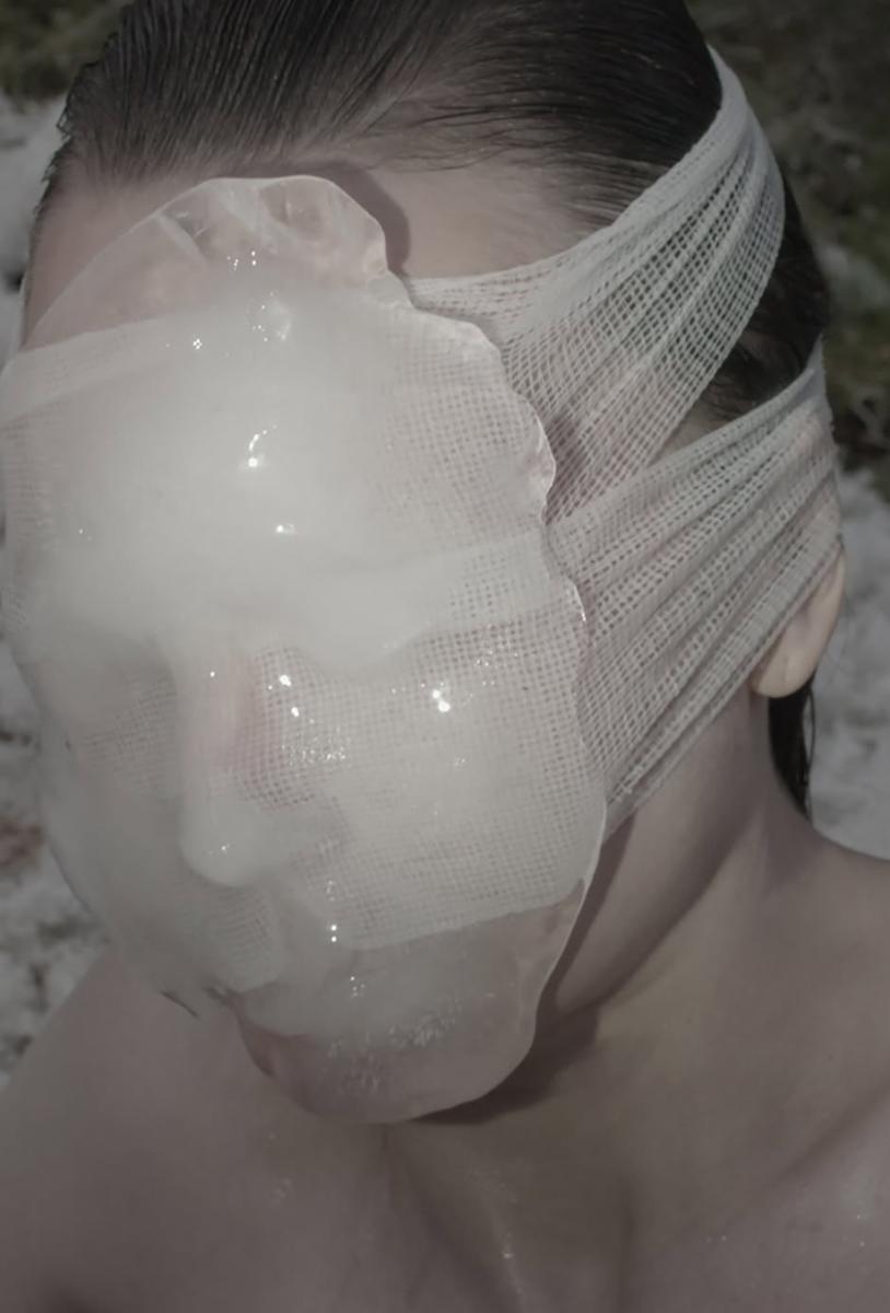 Ksti Hu, “20 kg of me”, 2025, Video Still: Iryna Drahun