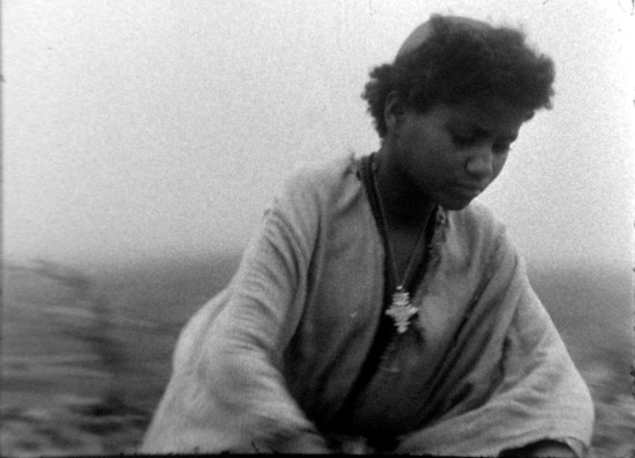 Haile Gerima ምርት “፫ሺህ ዓመት Harvest: 3000 Years, 1974 (film still)